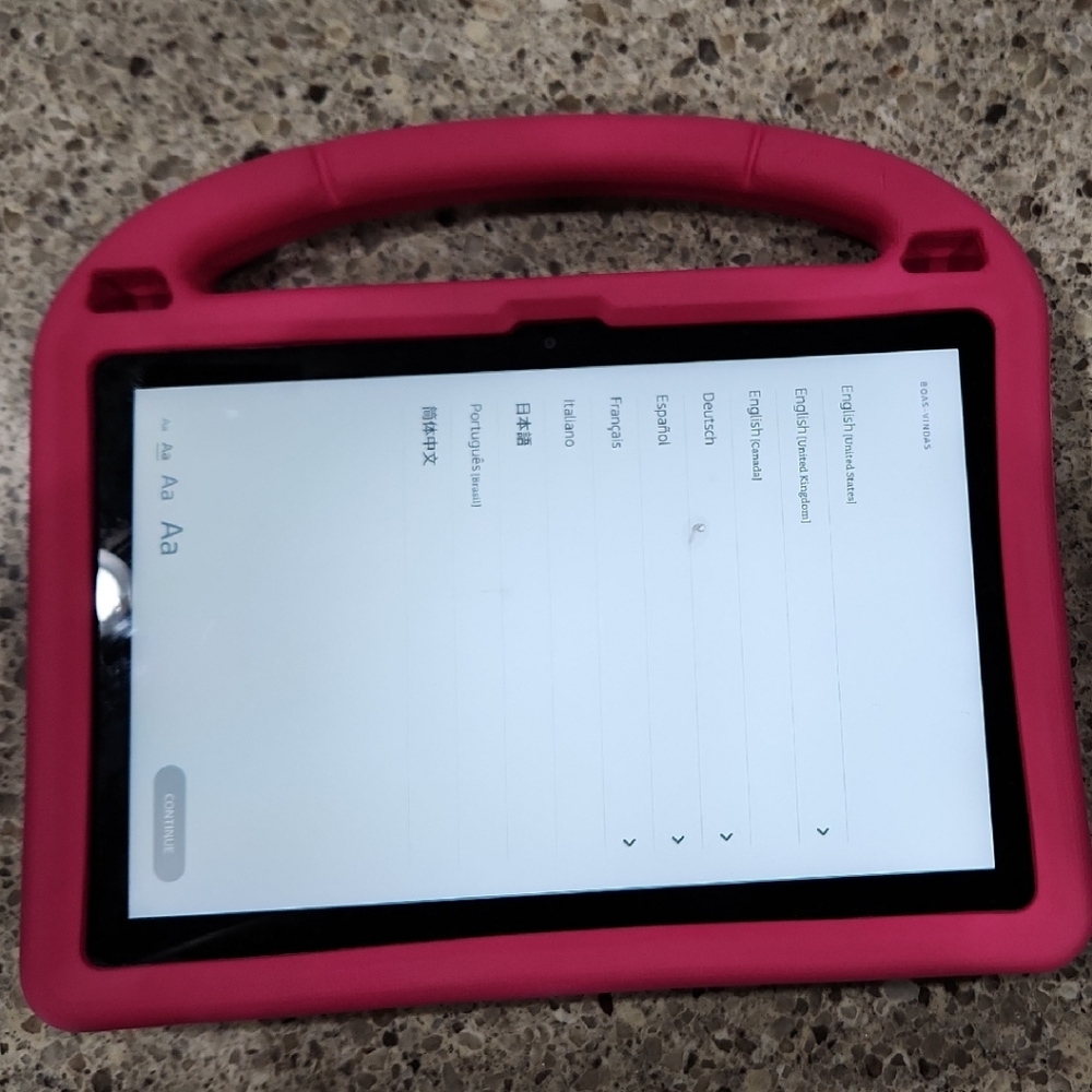 Amazon Fire HD 10 Tablet with Pink Protective Case